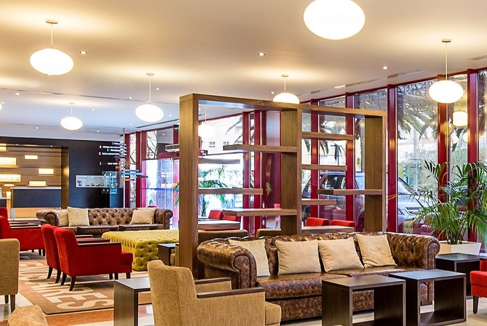 Hotel Coimbra Aeminium, Affiliated By Melia Интерьер фото